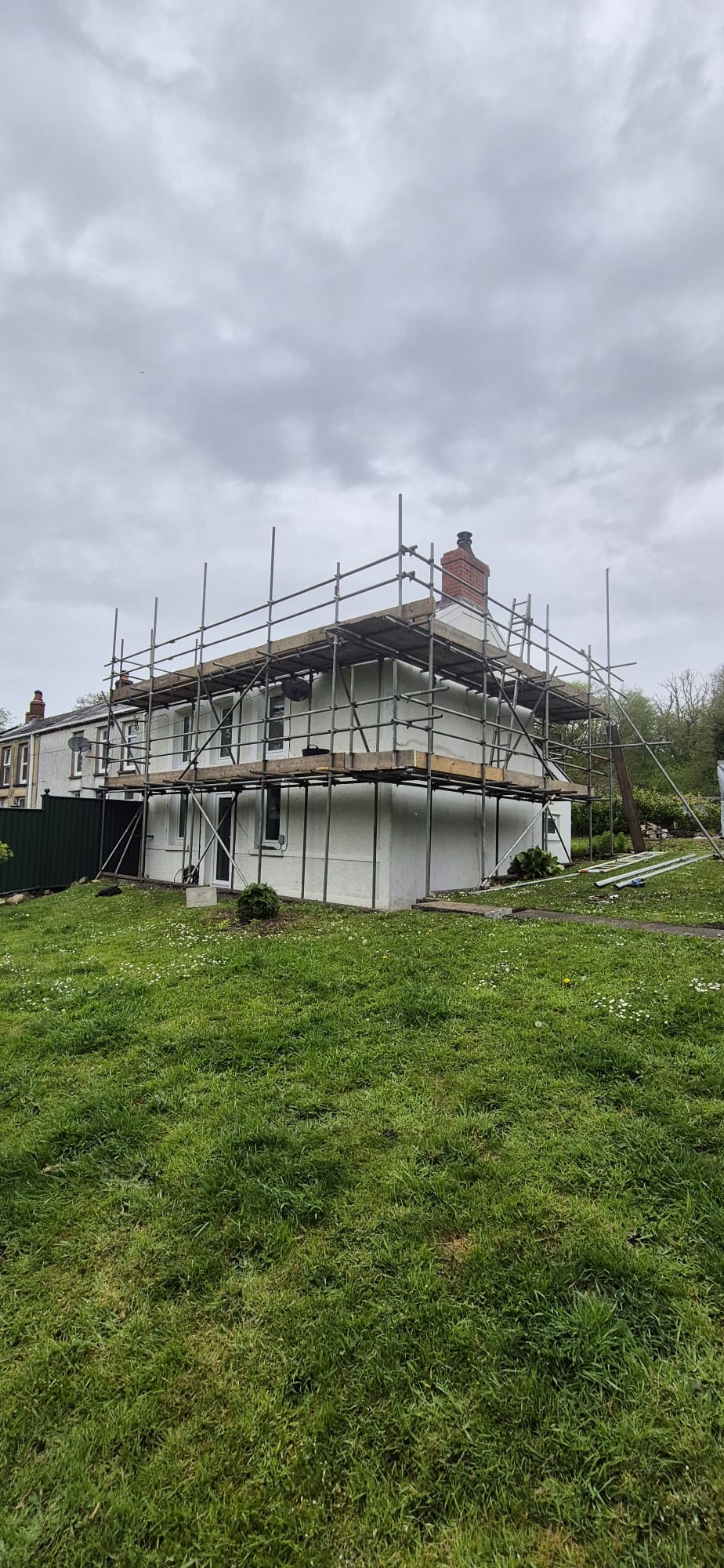 Residential Scaffold — Full Wrap